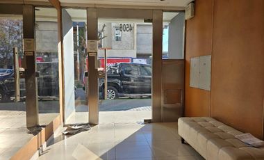 Departamento con cochera en alquiler en Caseros, Tres de Febrero, Provincia de Buenos Aires
