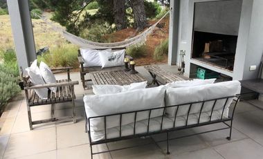 Casa con picsina, 4  Dormitorios 3 Baños Senderos l lote 61