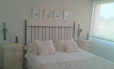 Casa con picsina, 4  Dormitorios 3 Baños Senderos l lote 61