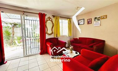 Casa en Venta en Av Las Torres - Piedra Roja