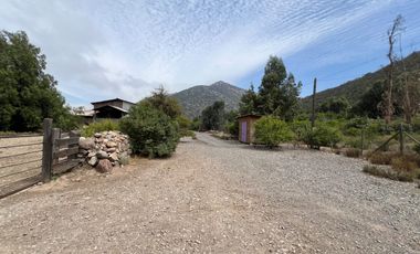 PARCELA RECTANGULAR CON VISTAS Y ACCESOS