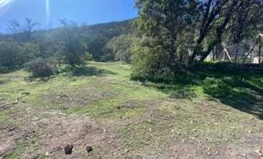 PARCELA RECTANGULAR CON VISTAS Y ACCESOS