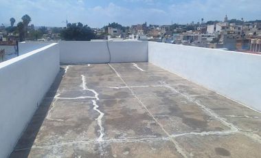 EDIFICIO COMERCIAL MULTINIVEL EN VENTA  ZONA CÉNTRICA DE QUERÉTARO A 1 MIN DE AVENIDA CONSITUYENTES Y 5 MINS DE ALAMEDA Y GOMEZ MORIN.