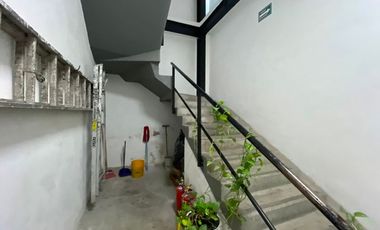 EDIFICIO COMERCIAL MULTINIVEL EN VENTA  ZONA CÉNTRICA DE QUERÉTARO A 1 MIN DE AVENIDA CONSITUYENTES Y 5 MINS DE ALAMEDA Y GOMEZ MORIN.