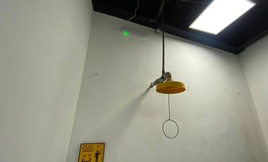 EDIFICIO COMERCIAL MULTINIVEL EN VENTA  ZONA CÉNTRICA DE QUERÉTARO A 1 MIN DE AVENIDA CONSITUYENTES Y 5 MINS DE ALAMEDA Y GOMEZ MORIN.