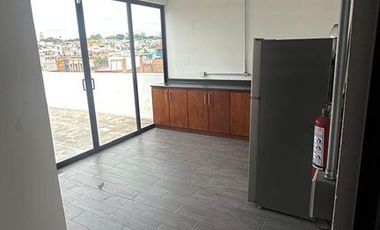EDIFICIO COMERCIAL MULTINIVEL EN VENTA  ZONA CÉNTRICA DE QUERÉTARO A 1 MIN DE AVENIDA CONSITUYENTES Y 5 MINS DE ALAMEDA Y GOMEZ MORIN.