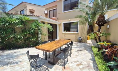 Casa en Venta,3 Dormitorios, sector UESS, para quienes buscan tranquilidad y funcionalidad