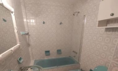 Departamento en alquiler - 1 Dormitorios 2 Baños - Lanús