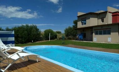Casa con Pileta - Costa Esmeralda - Barrio Ecuestre - Lote 338