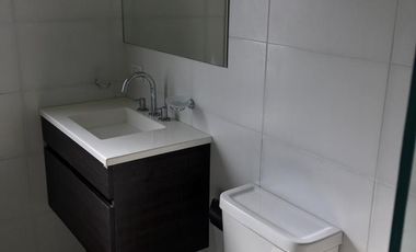 CASA DE 5 DORMITORIOS Y 4 BAÑOS C/ PISCINA SALIDA A CANCHA DE POLO