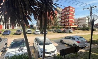 Departamento en venta - 2 Dormitorios 1 Baño - Villa Gesell