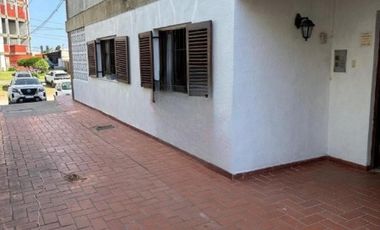 Departamento en venta - 2 Dormitorios 1 Baño - Villa Gesell