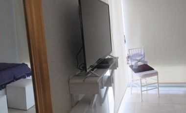 CASA DE 3 DORMITORIOS C/ PISCINA SENDEROS 2