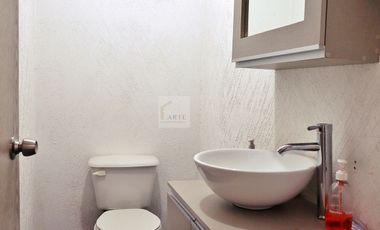 Casa en Condominio en Venta, Los Heroes Chalco III, Estado de Mexico