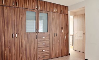 Casa en Condominio en Venta, Los Heroes Chalco III, Estado de Mexico