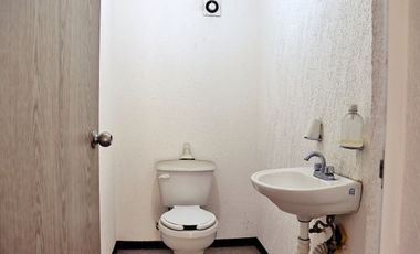 Casa en Condominio en Venta, Los Heroes Chalco III, Estado de Mexico