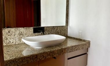 Muy buen departamento en renta frente al parque Lincoln