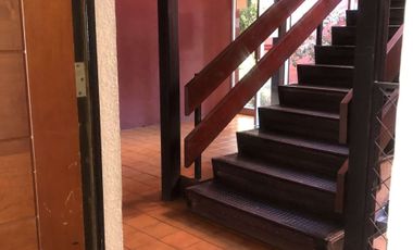Tu Hogar en Barrio Italia  4D 3B 1E Totalmente Remodelado!!!