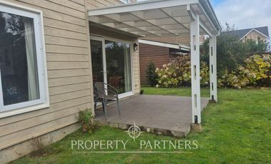 Cómoda casa en Condominio El Bayo