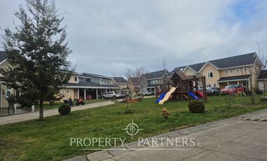 Cómoda casa en Condominio El Bayo