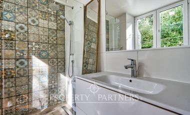 Linda casa, muy luminosa, excelentes espacios
