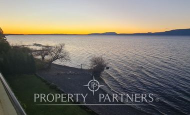 Departamento riberano al Lago Villarrica