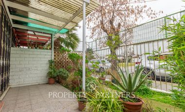 Comoda casa en calle Purranque, Villa Macul!