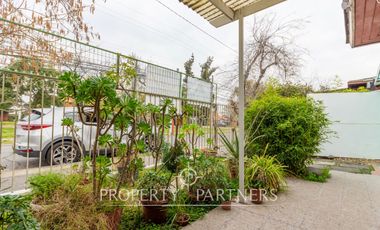 Comoda casa en calle Purranque, Villa Macul!