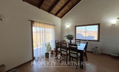 Hermosa casa en parcela ubicada a 6 km de Villarrica camino a Lican Ray