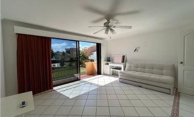 Villa en Venta en Isla Dorada – Zona Hotelera, Cancún