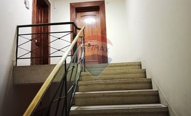 Arriendo amplia oficina Paseo Bulnes