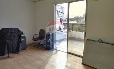 Arriendo amplia oficina Paseo Bulnes