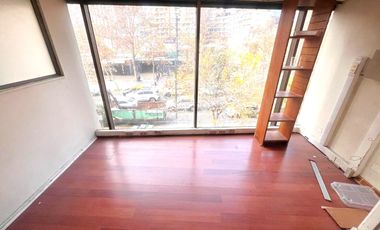 ARRIENDO Oficina de 120 m2, Metro Los Leones