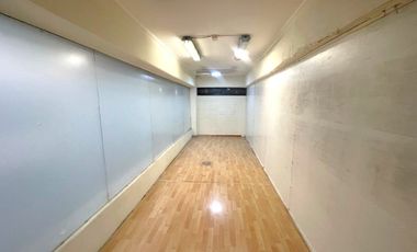 ARRIENDO Oficina de 120 m2, Metro Los Leones