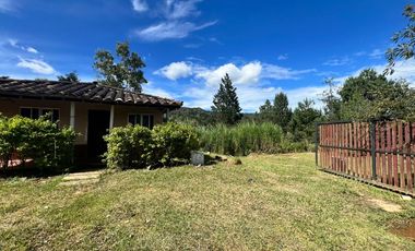 🏠 BODEGA LOTE EN VENTA UBICADO EN GUARNE SECTOR AUTOPISTA GUARNE