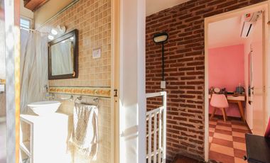 PH EN VENTA CON PATIOS Y TERRAZA