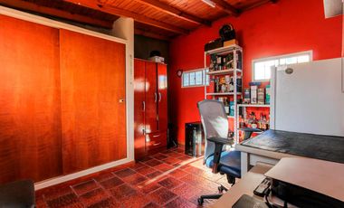 PH EN VENTA CON PATIOS Y TERRAZA
