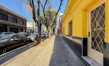 PH EN VENTA CON PATIOS Y TERRAZA