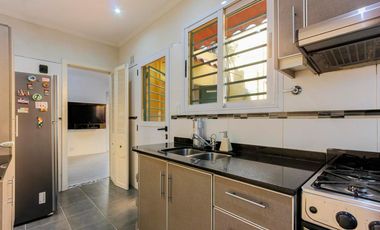 PH EN VENTA CON PATIOS Y TERRAZA
