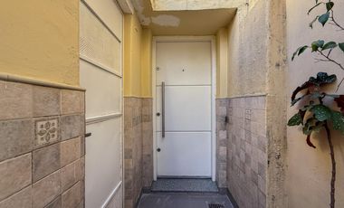 PH EN VENTA CON PATIOS Y TERRAZA