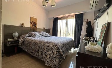 Venta casa 3 ambientes con cochera, patio con parrilla y terraza en Wilde
