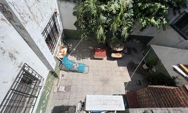 Venta casa 3 ambientes con cochera, patio con parrilla y terraza en Wilde