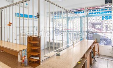 Local en Alquiler. Comercial. Flores