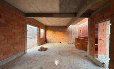 Duplex 3 dormitorios en Fernández Oro - Entrega diciembre 2025
