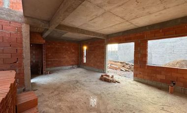 Duplex 3 dormitorios en Fernández Oro - Entrega diciembre 2025