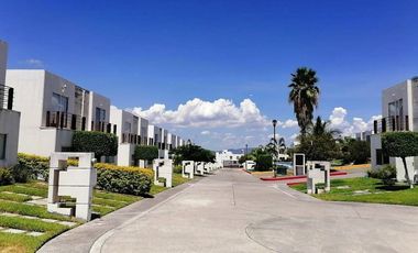 CASA EN CONDOMINIO EN VENTA, EN FRACC. SOLARES, XOCHITEPEC