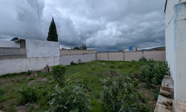 Terreno Habitacional en venta con amplio frente y 2 bardas en La Soledad, Aculco
