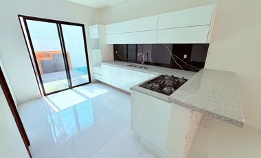 Casa en venta en Veracruz con alberca Fracc. Lomas del Sol