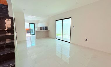 Casa en venta en Veracruz con alberca Fracc. Lomas del Sol