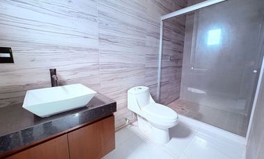Casa en venta en Veracruz con alberca Fracc. Lomas del Sol